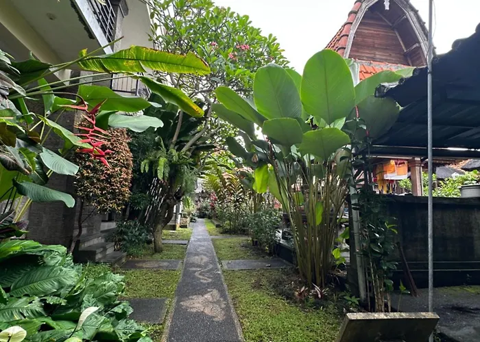 Umah Belos Séjour chez l'habitant